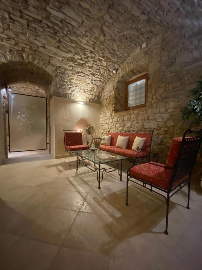 Hotel Palazzo Squarcialupi Castellina in Chianti Dış mekan fotoğraf