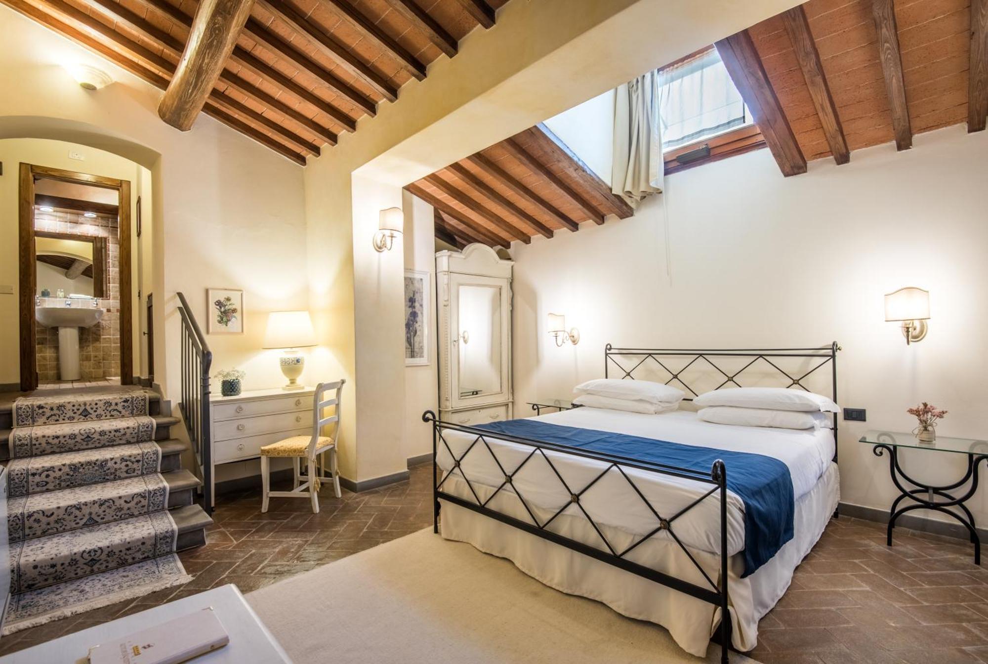 Hotel Palazzo Squarcialupi Castellina in Chianti Dış mekan fotoğraf